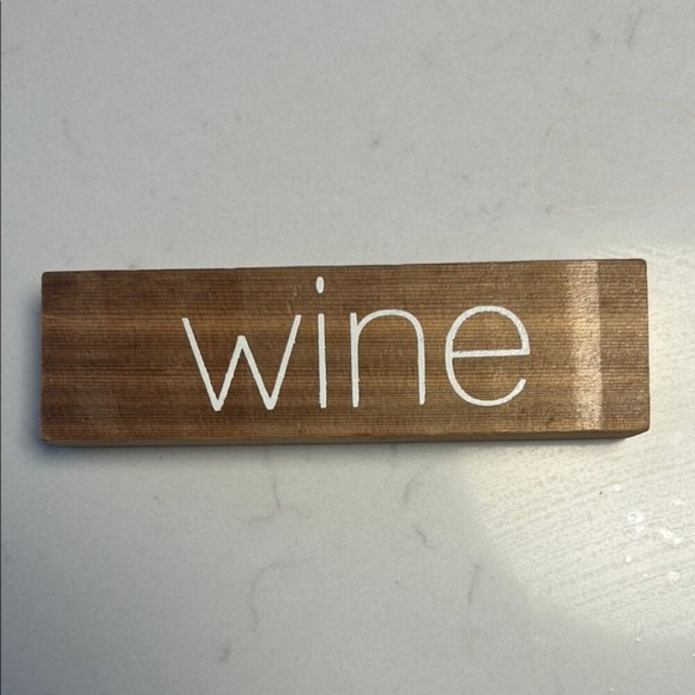 Rustic Brown Wine Sign 6x2
